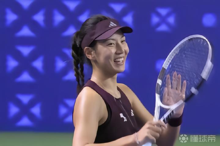 开卡FC27！凯恩：：防守才49太过了吧？萨卡+安德森：：速率这么慢？